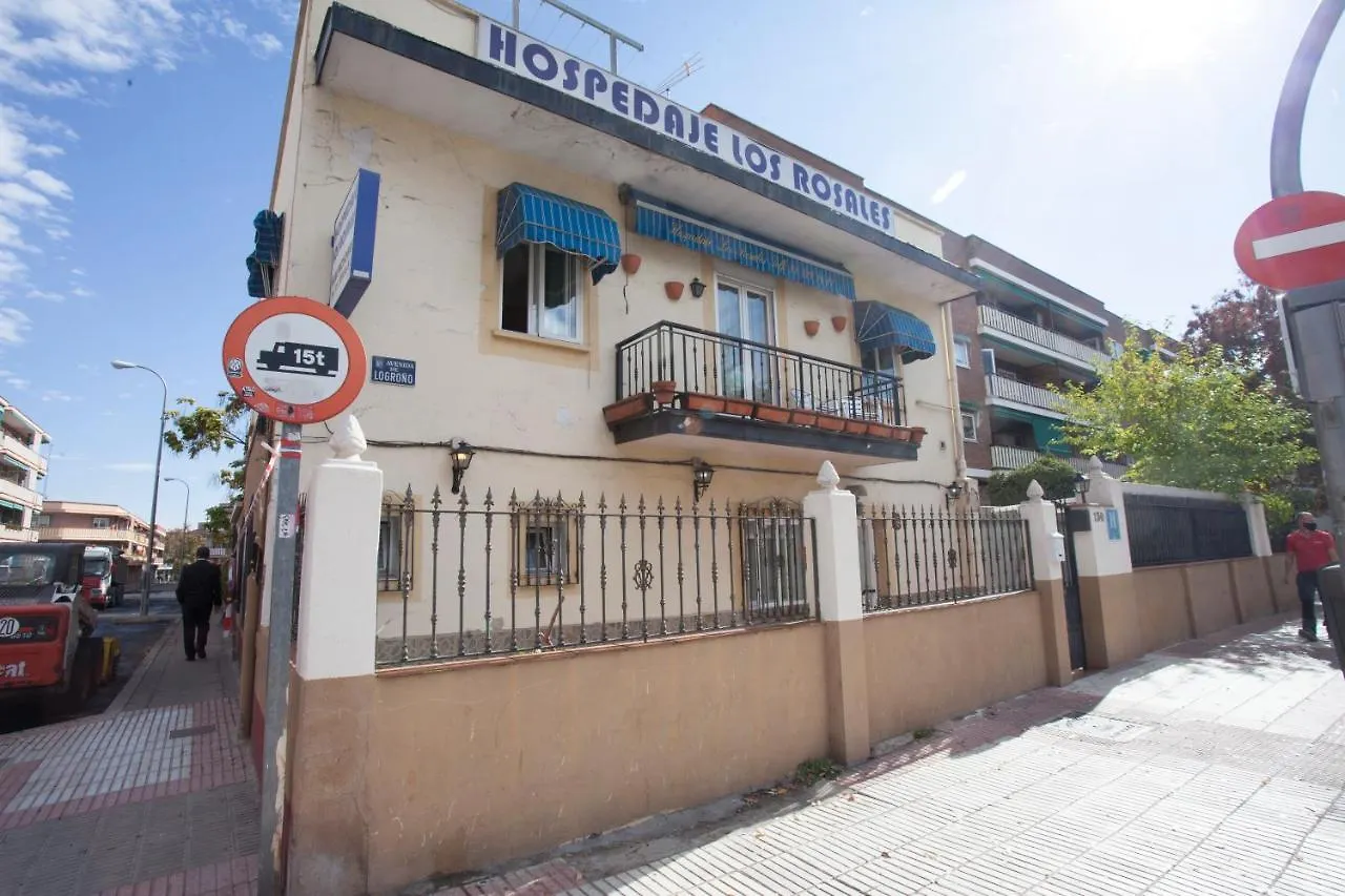 ** Guest house Hospedaje Los Rosales Madrid Spain